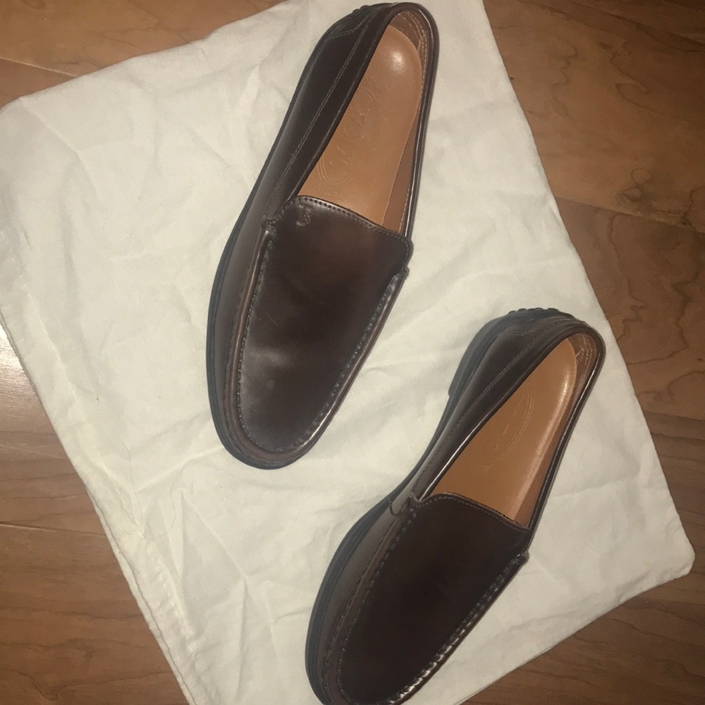 Shoes - Picture 1 of 2